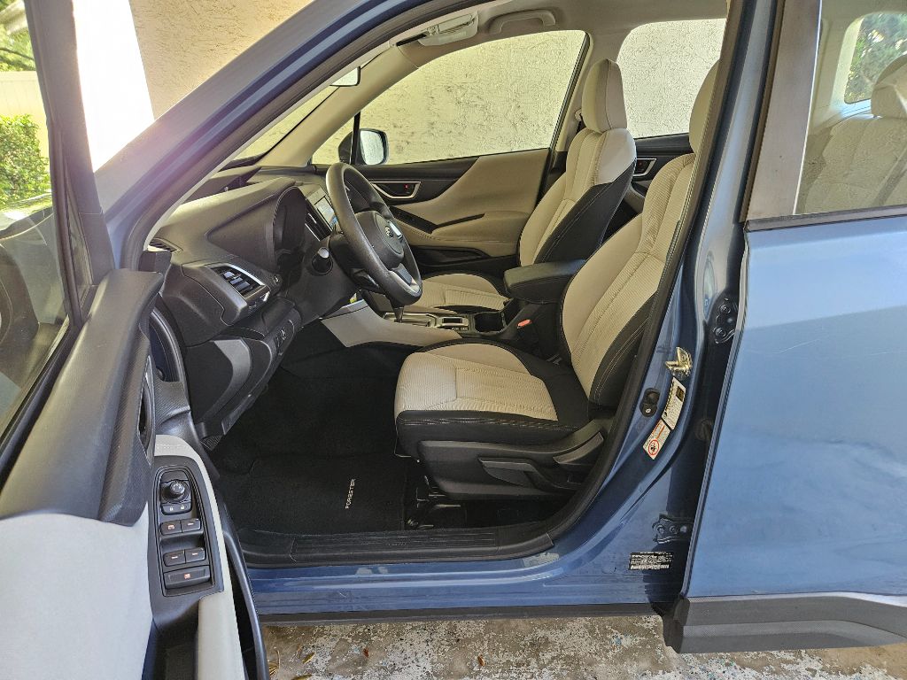 2019 Subaru Forester - $15,990
