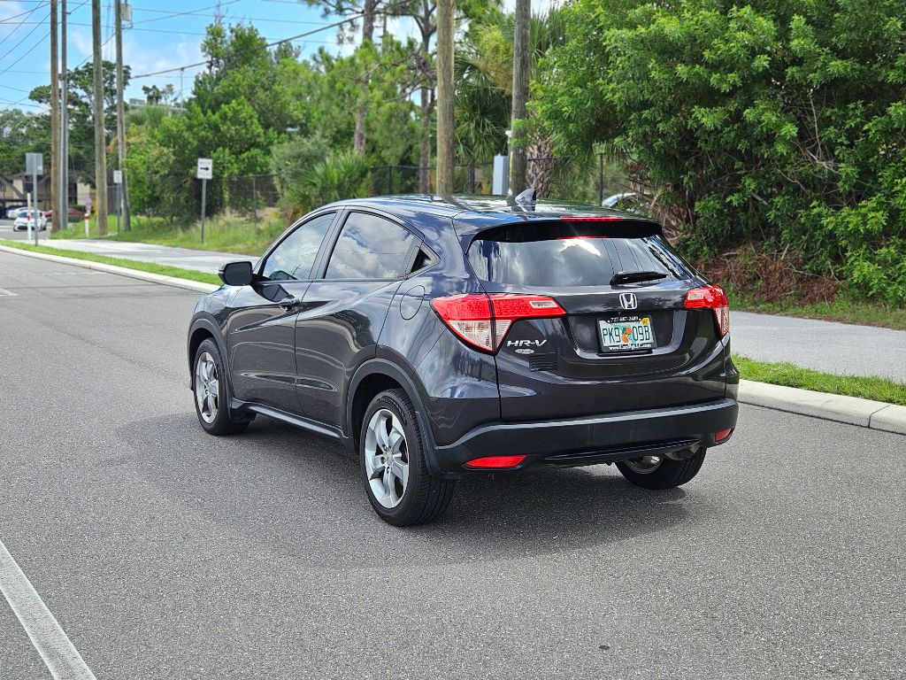 2017 Honda HR-V - $10,990