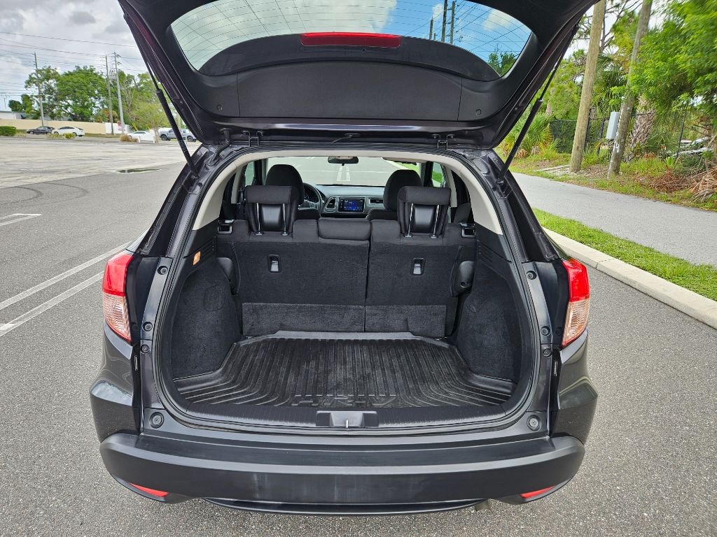 2017 Honda HR-V - $10,990