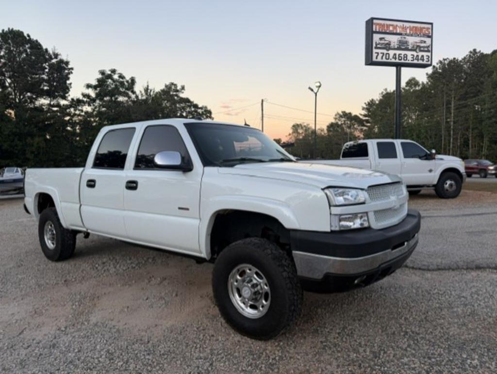 2004 Chevrolet Silverado - $9,500