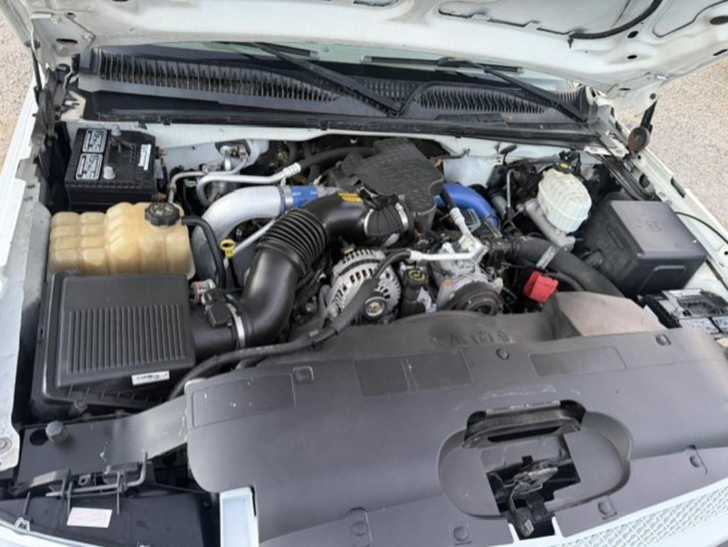 2004 Chevrolet Silverado - $9,500