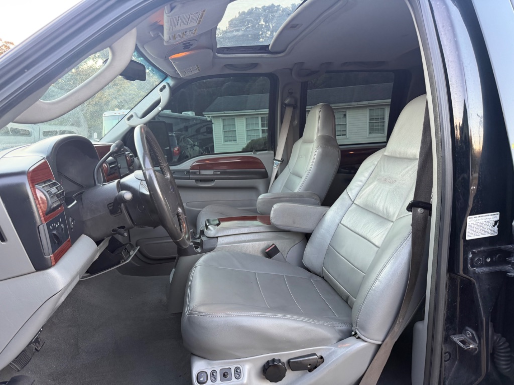 2006 Ford F-350 - $12,000