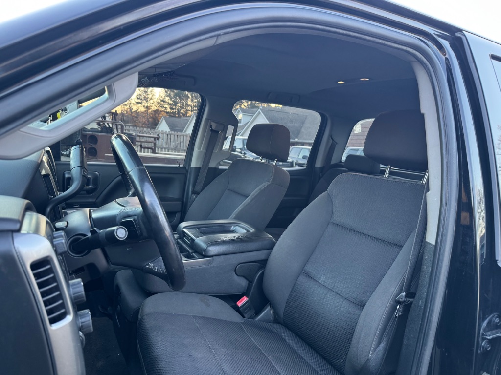 2018 Chevrolet Silverado 2500 LT photo