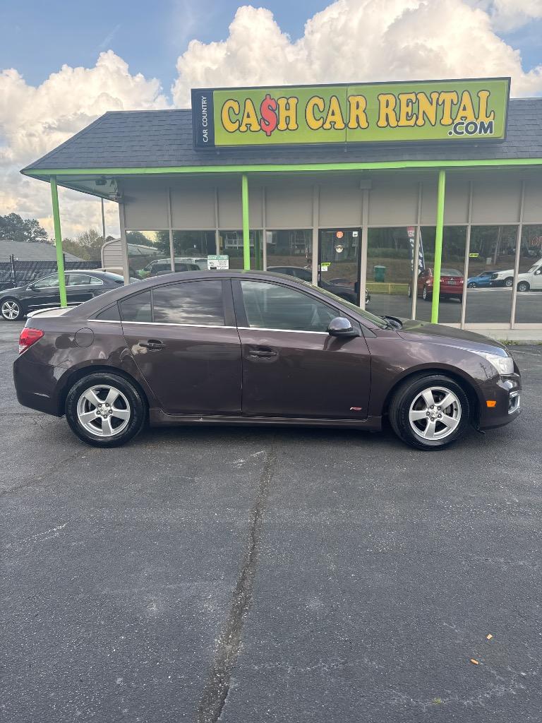 2015 Chevrolet Cruze - $4,000