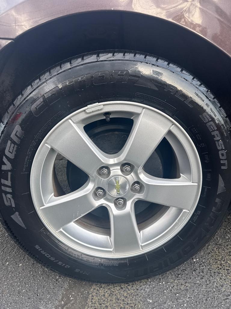 2015 Chevrolet Cruze - $4,000