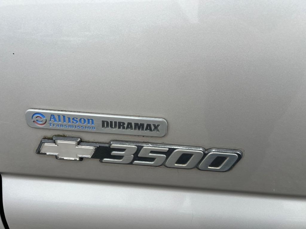 2007 Chevrolet RSX Work Truck photo