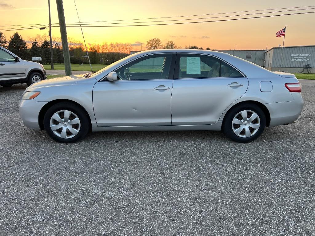 2008 Toyota Camry LE V6 photo