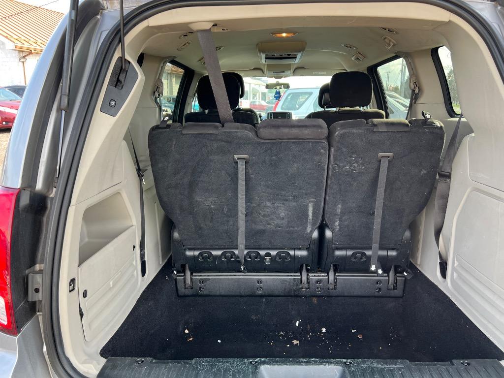 2015 Dodge Grand Caravan SXT photo