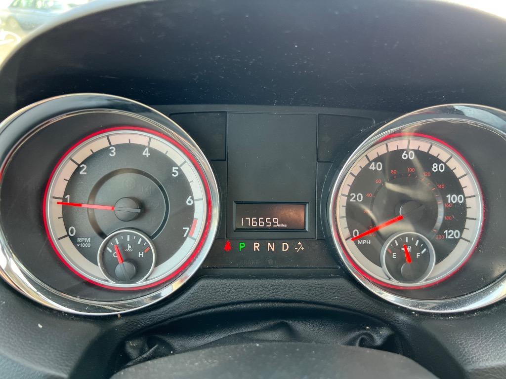 2015 Dodge Grand Caravan SXT photo