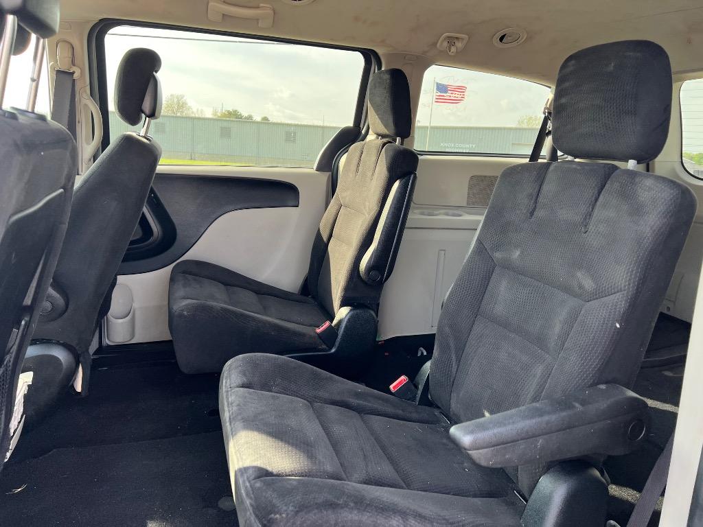 2015 Dodge Grand Caravan SXT photo