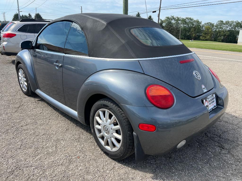 2004 Volkswagen Beetle - $3,500