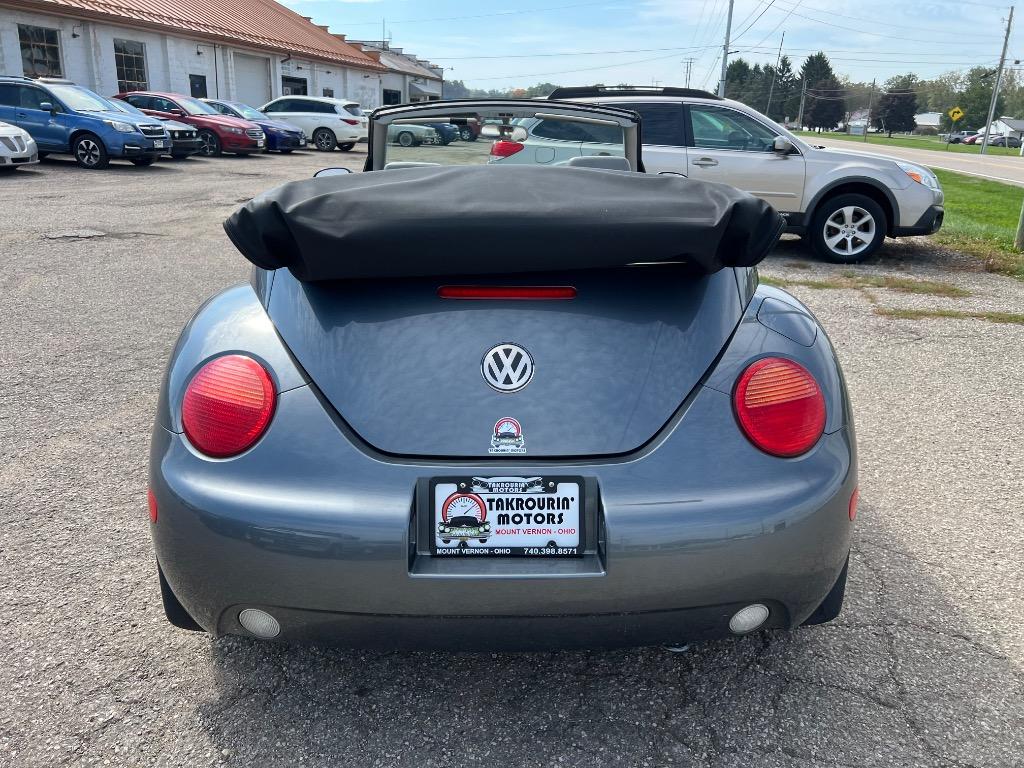 2004 Volkswagen Beetle - $3,500