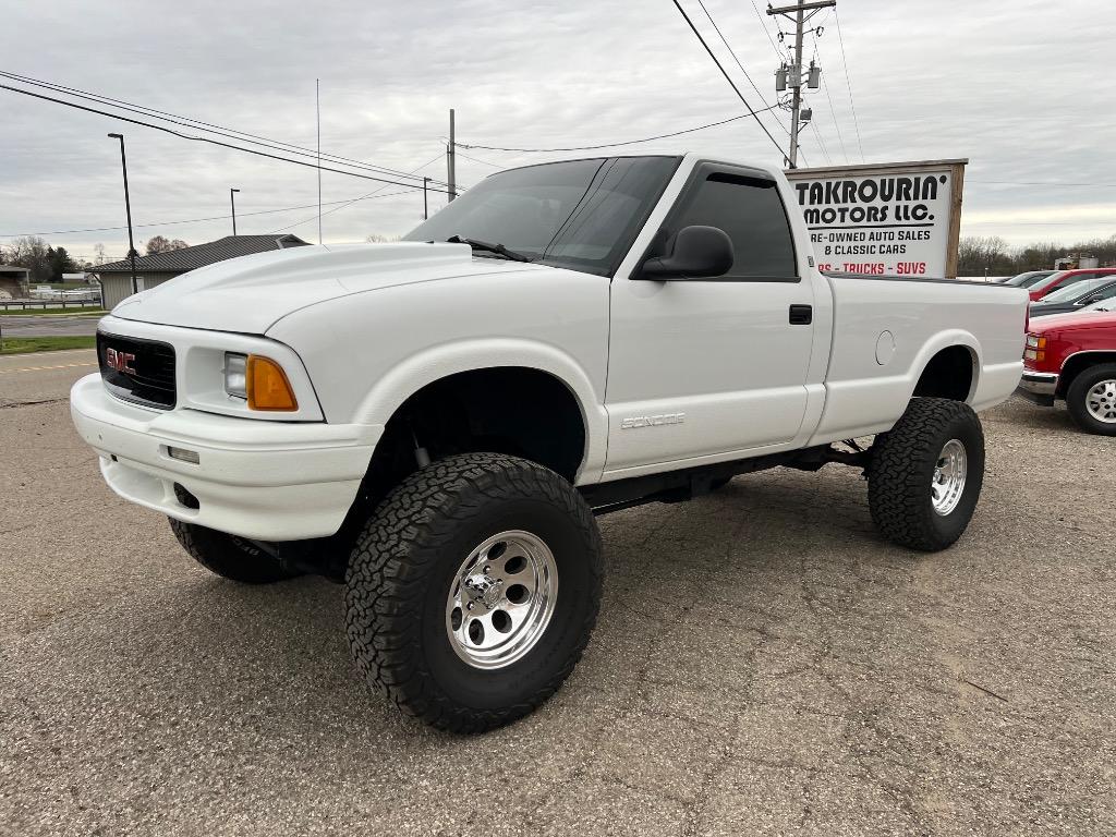 1997 GMC Sonoma SLE photo