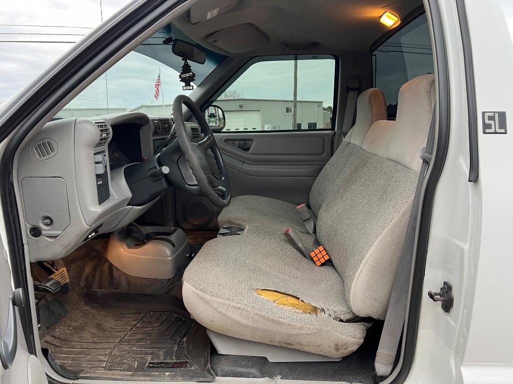 1997 GMC Sonoma SLE photo