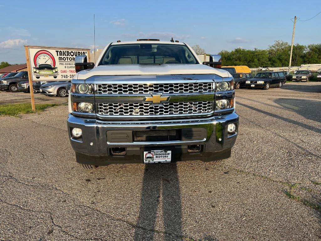 2016 Chevrolet Silverado 3500 LTZ photo