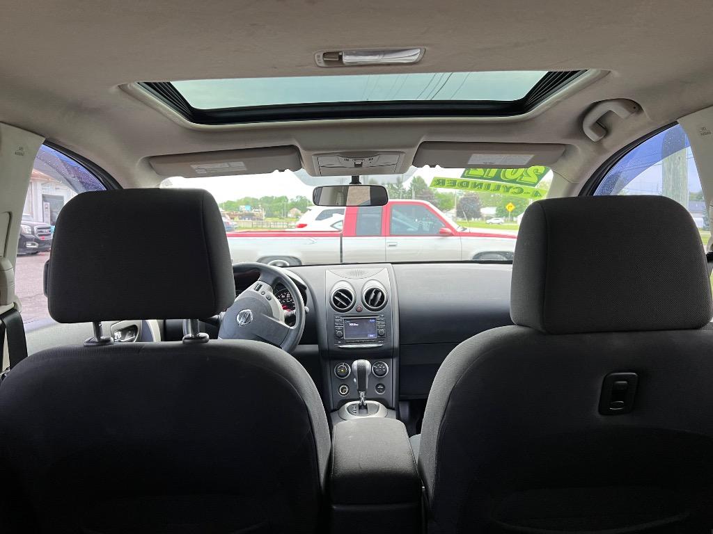 2012 Nissan Rogue S photo