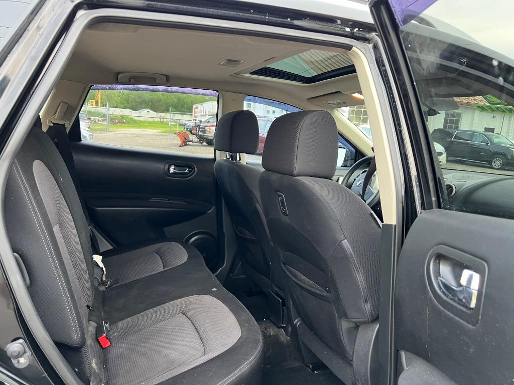 2012 Nissan Rogue S photo