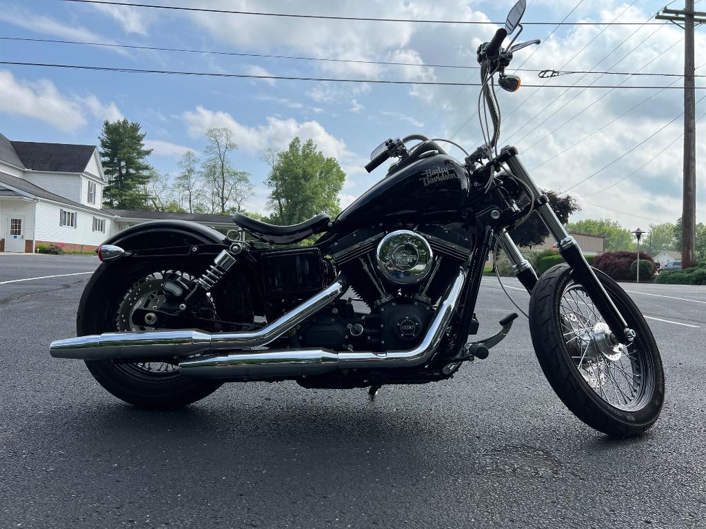 2014 Harley-davidson Dyna Street Bob - $12,500