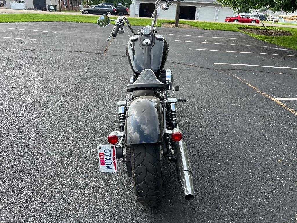 2014 Harley-davidson Dyna Street Bob - $12,500