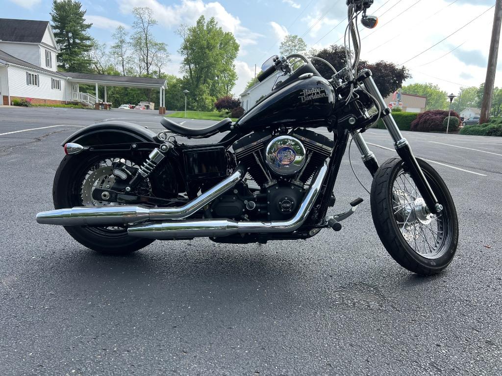 2014 Harley-davidson Dyna Street Bob - $12,500