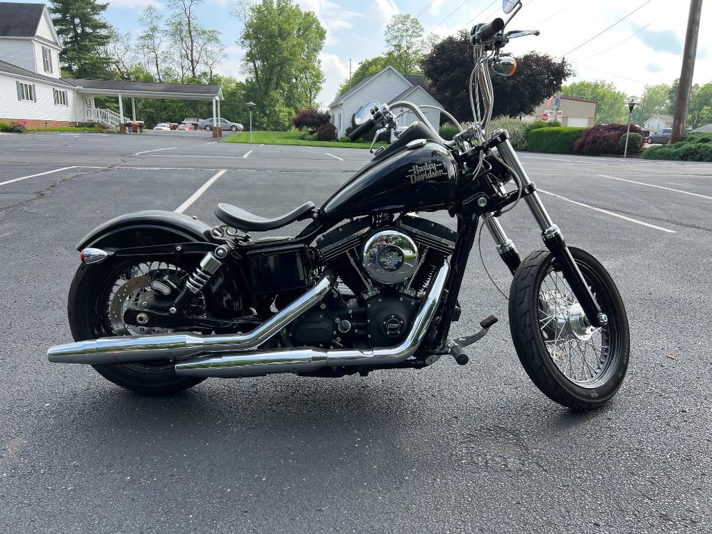 2014 Harley-davidson Dyna Street Bob - $12,500