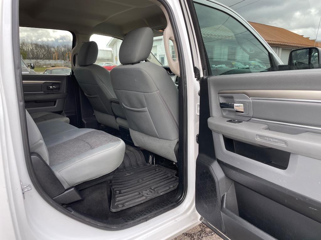 2016 Ram 1500 - $14,995