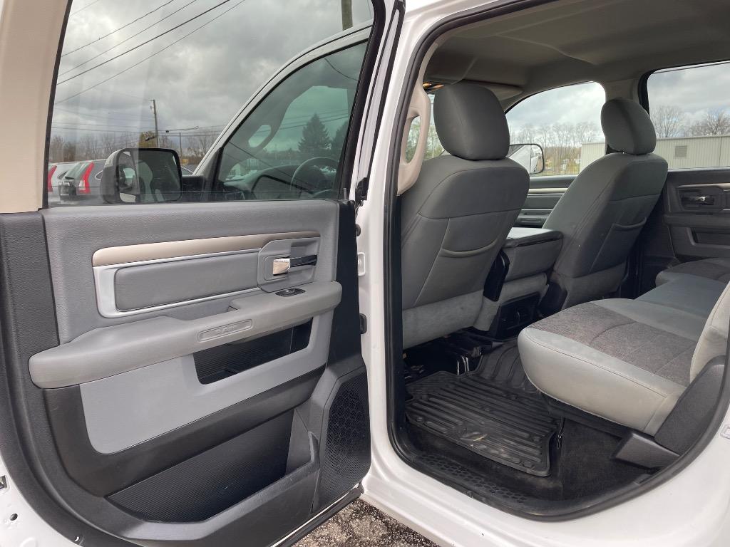 2016 Ram 1500 - $14,995