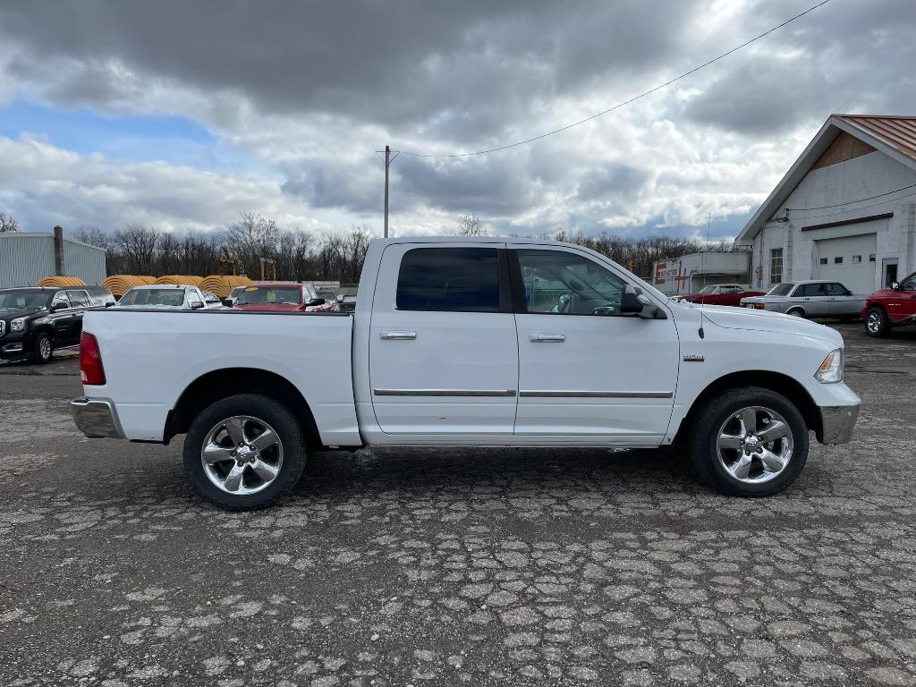 2016 Ram 1500 - $14,995