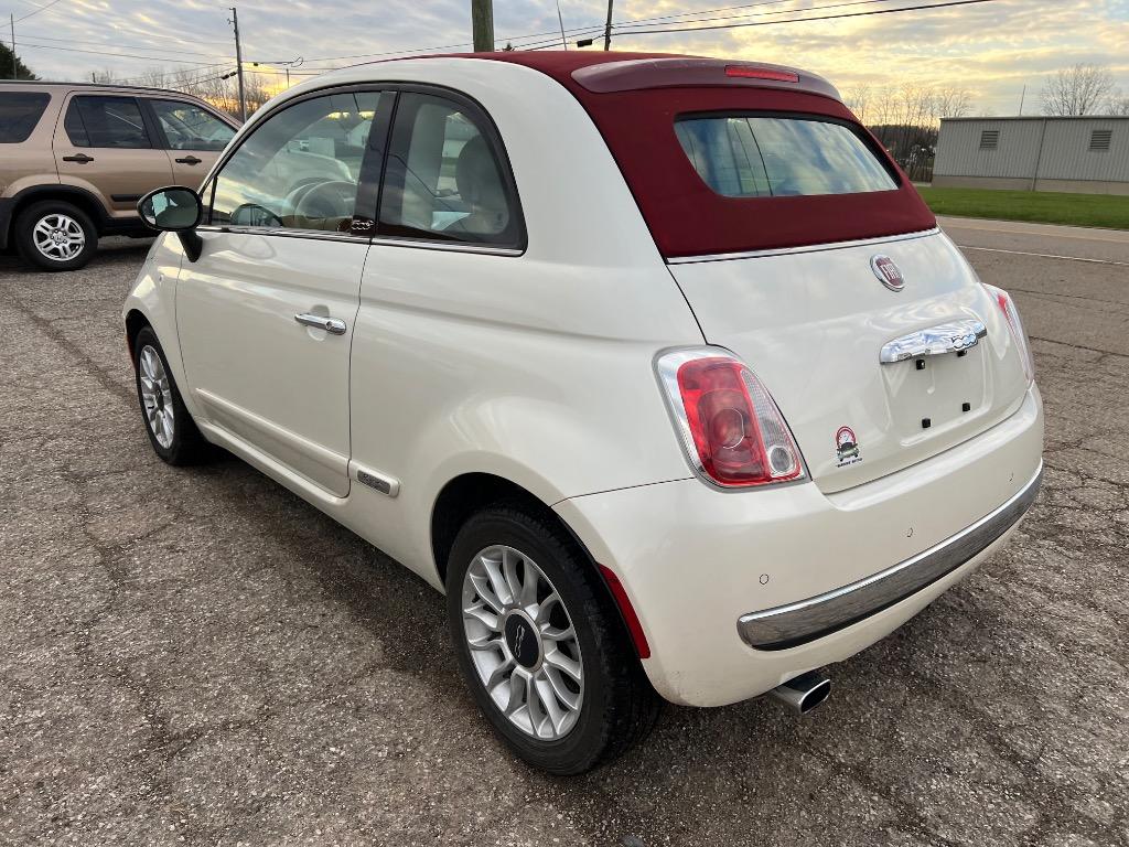 2012 FIAT 500 - $7,995