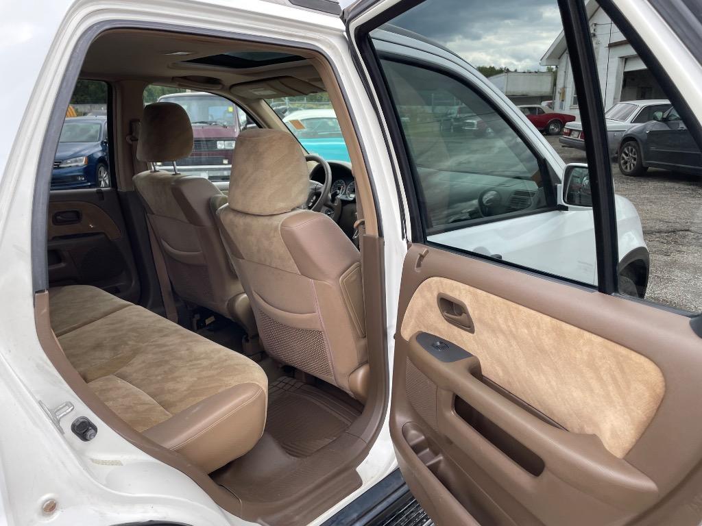 2002 Honda CR-V - $8,500