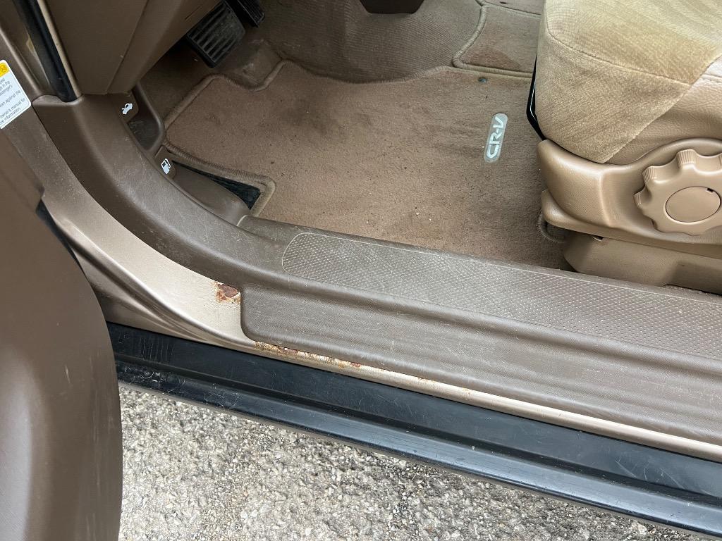 2002 Honda CR-V - $7,500