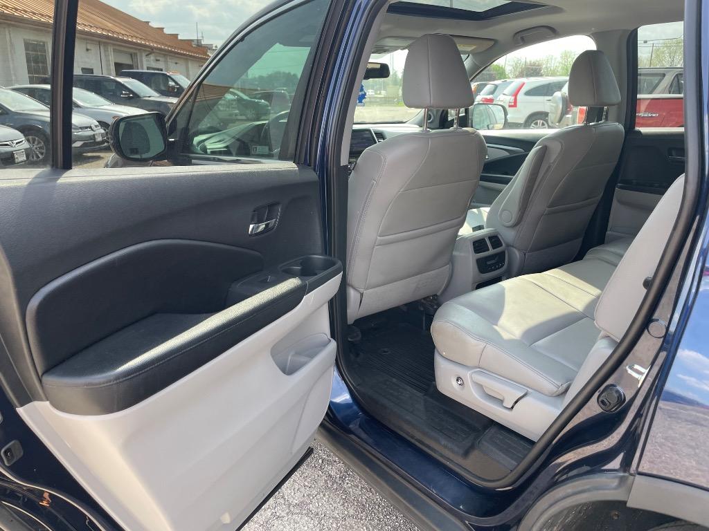 2017 Honda Pilot - $17,700