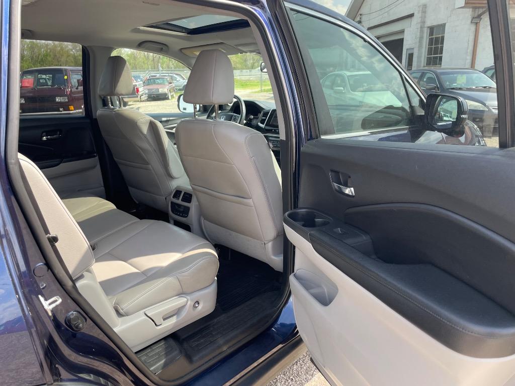 2017 Honda Pilot - $17,700