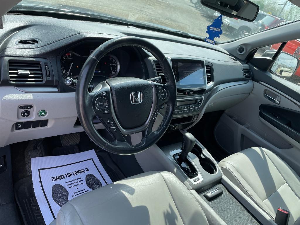 2017 Honda Pilot - $17,700
