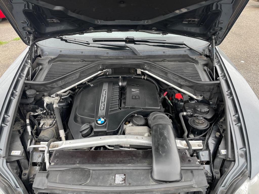 2013 BMW X5 - $7,500