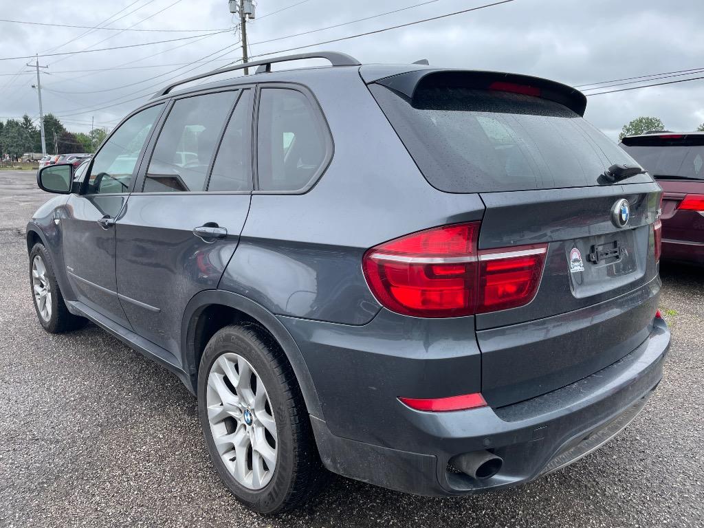 2013 BMW X5 - $7,500