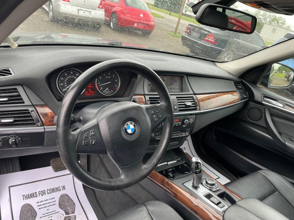 2013 BMW X5 - $7,500