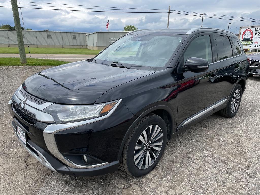 2020 Mitsubishi Outlander - $11,995