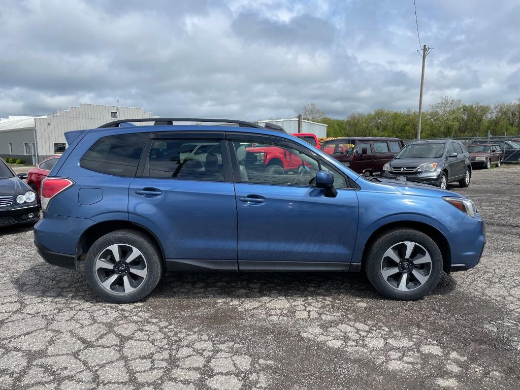 2017 Subaru Forester - $11,995