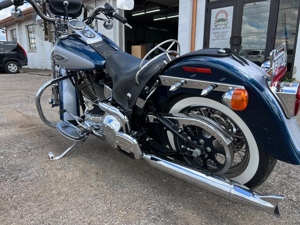 2001 Harley-davidson Heritage Springer - $11,995