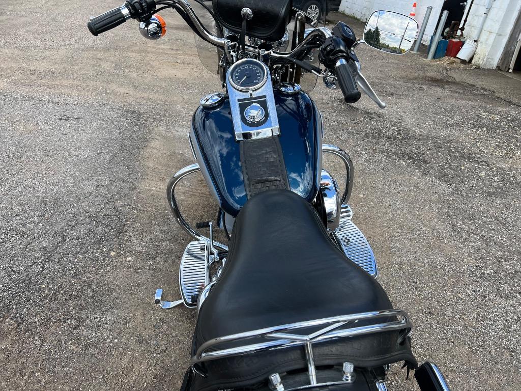 2001 Harley-davidson Heritage Springer - $11,995