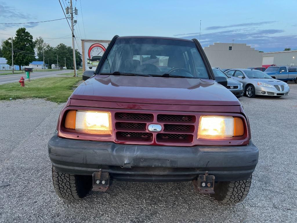 1998 Chevrolet Tracker - $7,995