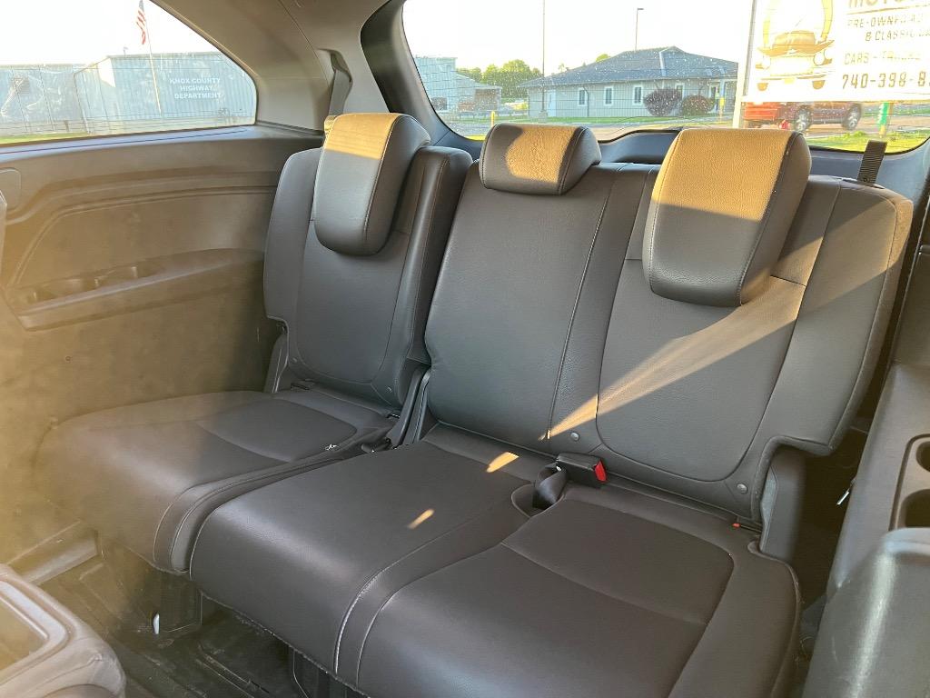 2018 Honda Odyssey - $16,995