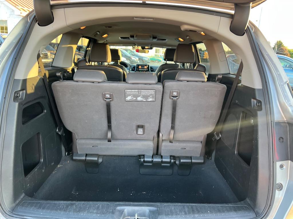 2018 Honda Odyssey - $16,995