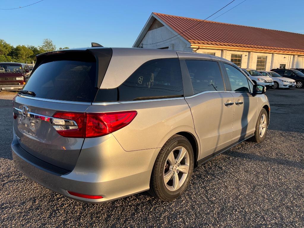 2018 Honda Odyssey - $16,995