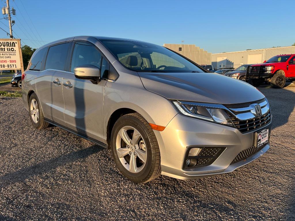 2018 Honda Odyssey - $16,995