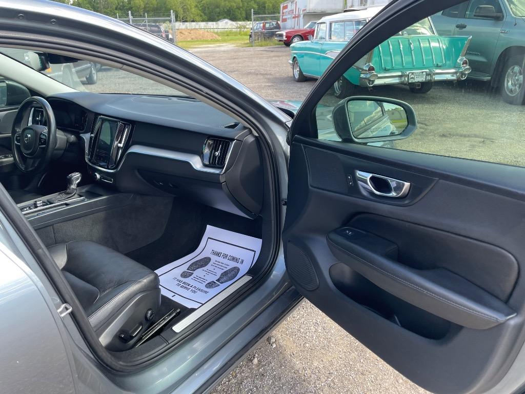 2019 Volvo S60 - $14,995