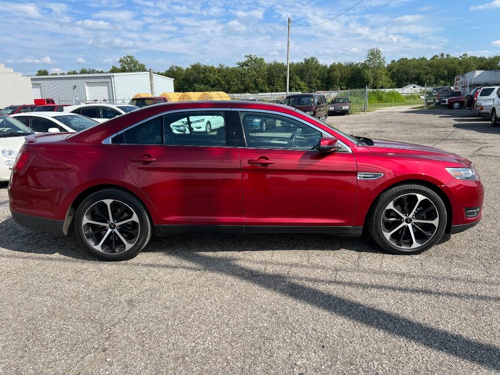 2015 Ford Taurus - $9,995