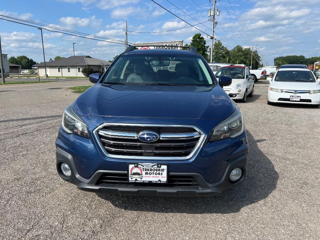2019 Subaru Outback - $17,995