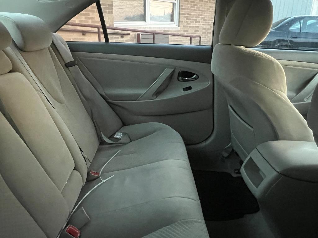 2009 Toyota Camry - $2,102